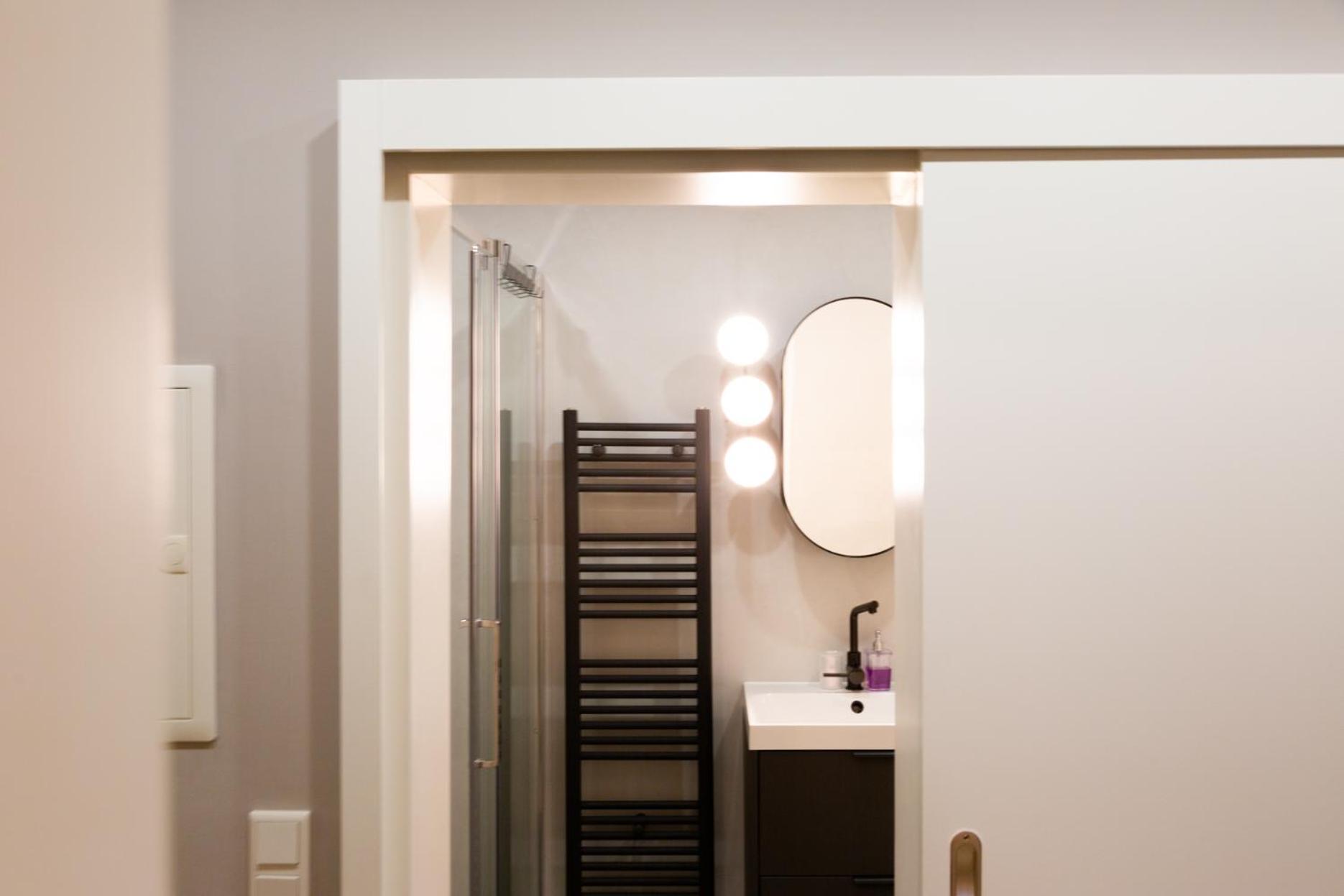 Micasa Ol - Modernes Apartment In City Bestlage - Kueche - Wlan - Balkon - Fugenloses Bad 奥尔登堡 外观 照片